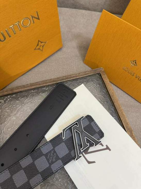 Picture of Louis Vuitton Belts _SKUfw207310659fw